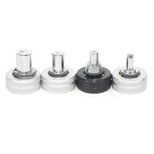 Pince à sertir 16-32 mm - Pour tuyau - Montage hydraulique - Pour REHAU HIS