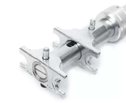 Pince à sertir 16-32 mm - Pour tuyau - Montage hydraulique - Pour REHAU HIS