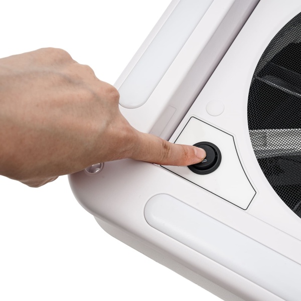 Ventilation de toit et ventilateur d'extraction avec éclairage LED pour caravane et camping-car 28 x 28 cm 12 V Ventilation de toit et ventilateur d'extraction avec éclairage LED pour caravane et camping-car 28 x 28 cm 12 V