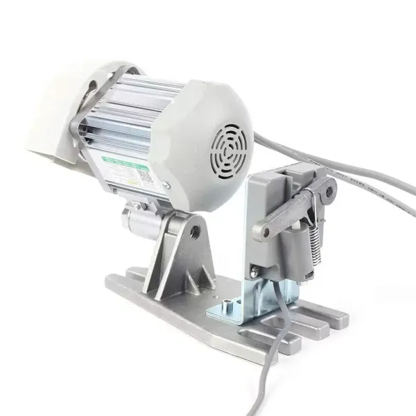 Machine à coudre industrielle 650 W Moteur sans balais Moteur servomoteur 4K RPM Machine industrielle basse consommation électrique