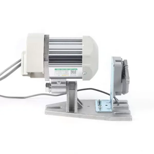 Machine à coudre industrielle 650 W Moteur sans balais Moteur servomoteur 4K RPM Machine industrielle basse consommation électrique