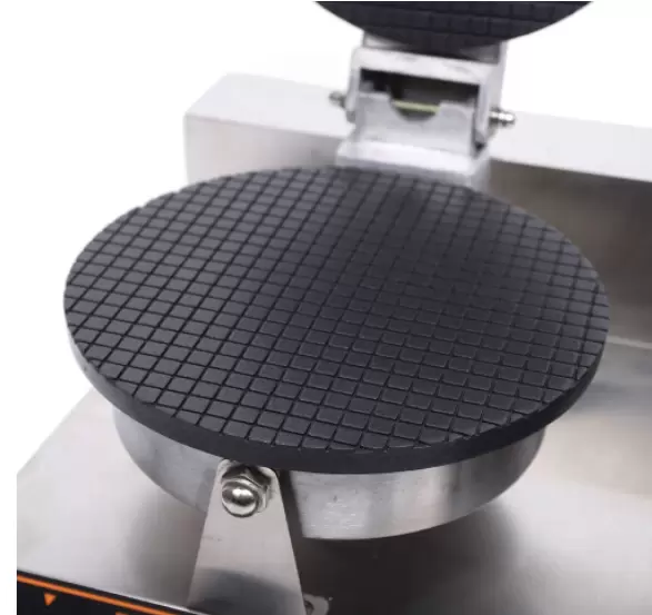 Kegelijzer met 1200 W, wafelijzer, hoorntjesmaker, ijshoorntjesmaker, 180° rotatie, antiaanbaklaag