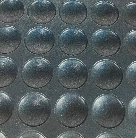 Dorayaki aluminium wafelpan met antiaanbaklaag en tefloncoating 25/50 gaten voor zoetwaren en desserts 4,5 cm