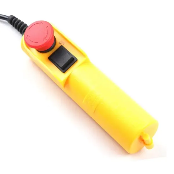 Palan électrique 800/1000 kg avec interrupteur d'arrêt d'urgence 220 V 1600 W Treuil électrique IP40 - Classe de protection 6 mm Palan électrique 800/1000 kg avec interrupteur d'arrêt d'urgence 220 V 1600 W Treuil électrique IP40 - Classe de protection 6 mm
