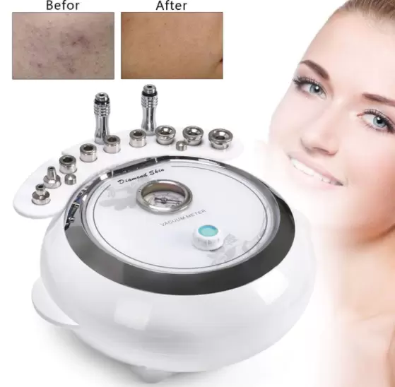 Machine exfoliante diamant de microdermabrasion pour nettoyer la peau, éliminer la saleté, les impuretés, les rides et l'excès de pigment
