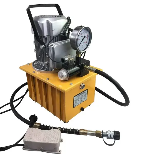 Pompe hydraulique Driven 700 bar 7 l avec valve à pédale 750 W