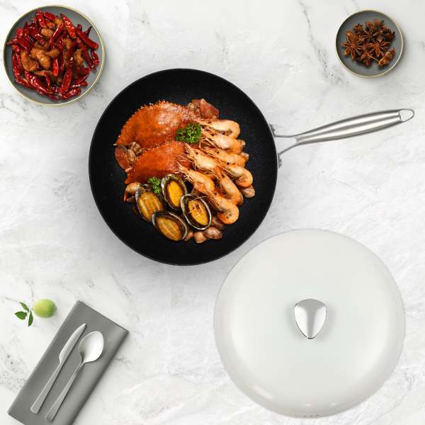Poêle à frire antiadhésive, poêle à frire avec couvercle, poêle de cuisson Poêle à frire antiadhésive, poêle à frire avec couvercle, poêle de cuisson