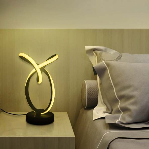 Lampe de chevet RGBW Lampe de table en spirale Touch Dimmable 10 Lampe de table couleur Lampe de chevet RGBW Lampe de table en spirale Touch Dimmable 10 Lampe de table couleur
