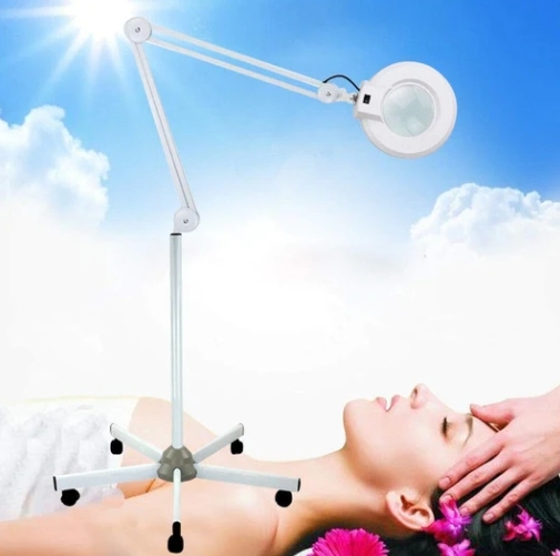 Lampe d'amplificateur LED 8 x luminosité, avec éclairage, lumière froide, lampe de maquillage, bras rotatifs, lentille d'amplification LED avec support et roues Lampe d'amplificateur LED 8 x luminosité, avec éclairage, lumière froide, lampe de maquillage, bras rotatifs, lentille d'amplification LED avec support et roues