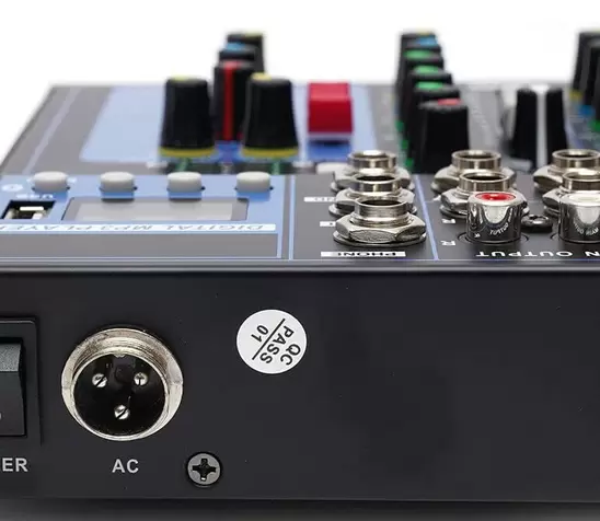 Table de mixage audio Bluetooth 7 canaux USB DJ Sound Console de mixage Phantom 48 V pour guitaristes, chanteurs ou producteurs