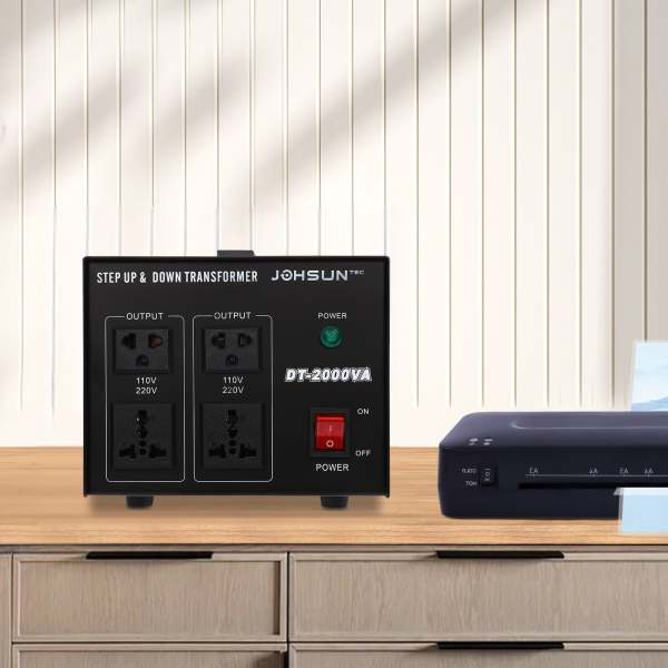 Convertisseur de tension 110 V-220 V/220 V-110 V USA Transformateur vers prise européenne automatique Step Up & Step Down (1600 W) Convertisseur de tension 110 V-220 V/220 V-110 V USA Transformateur vers prise européenne automatique Step Up & Step Down (1600 W)