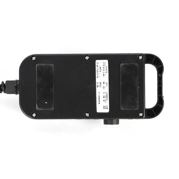 Volant à main électronique CNC 5 V 100 PPR CNC 4 axes MPG Remorque électronique filaire CNC pour machine de fraisage Remorque et arrêt d'urgence
