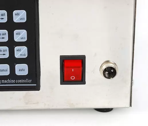 LT130 Machine de remplissage automatique avec commande numérique et liquide 220 V