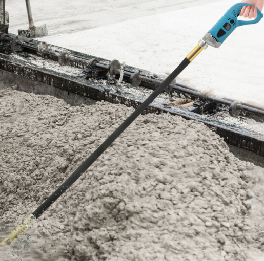 Secouateur de béton manuel 1300 W - tuyau de 1,5 m Secouateur de béton manuel 1300 W - tuyau de 1,5 m
