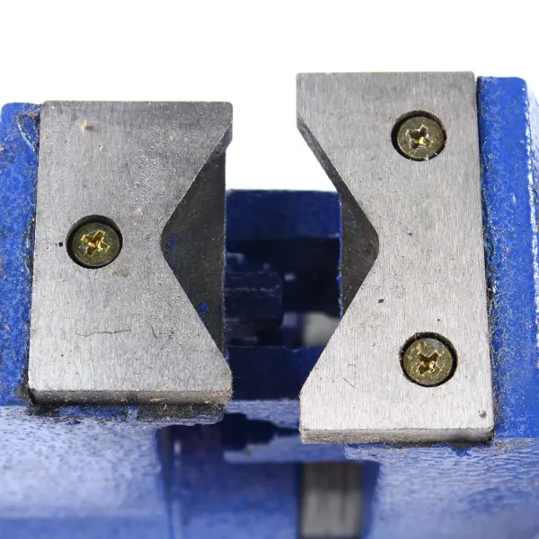 Grand étau rotatif - 100 mm - Pour machine à fraiser, 2 axes de rotation à 360 ° - Mâchoires en acier Grand étau rotatif - 100 mm - Pour machine à fraiser, 2 axes de rotation à 360 ° - Mâchoires en acier