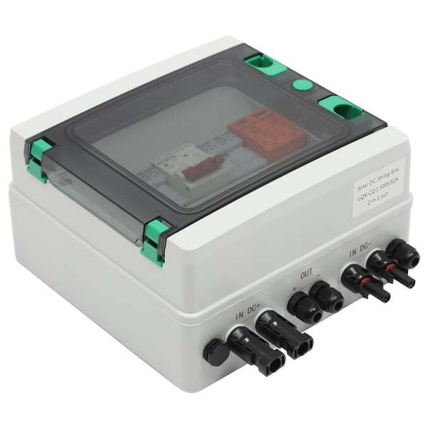 Boîte de jonction solaire DC 500 V 2 cordes 63 A IP65 IK10 Boîtier étanche Protection de l'éclairage Disjoncteur DC