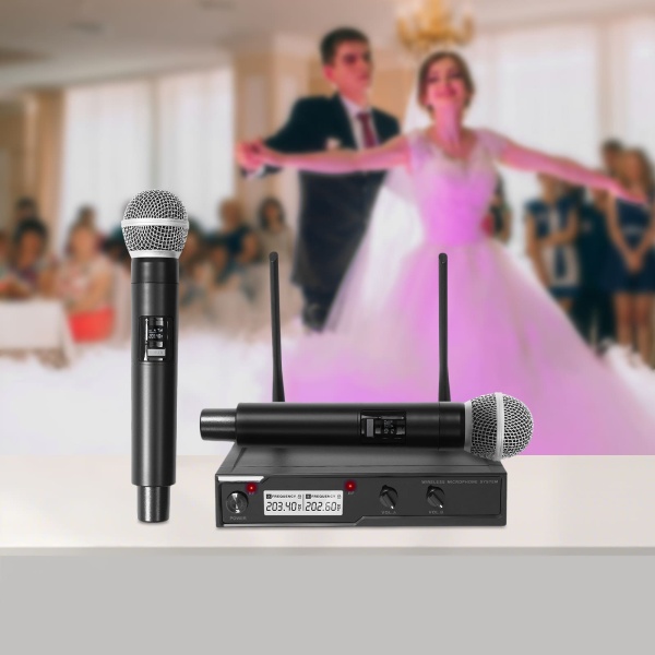 Système de microphone sans fil VHF, ensemble de microphones sans fil, double microphone à main, adapté au karaoké, aux mariages, aux réunions et aux conférences.